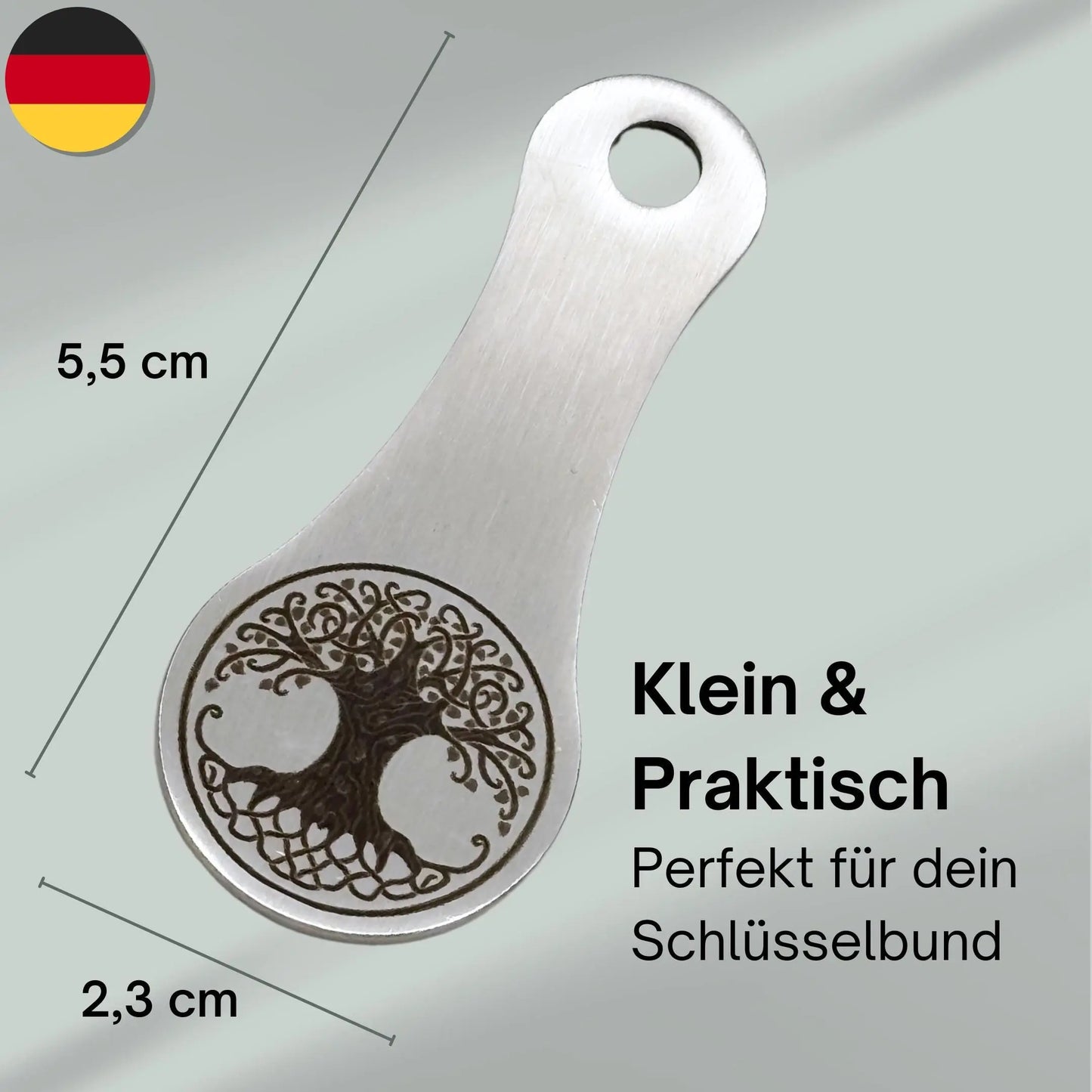 Kompakter Einkaufswagenlöser mit Lebensbaum Gravur – 5,5 x 2,3 cm – ideal für den Schlüsselbund und immer griffbereit
