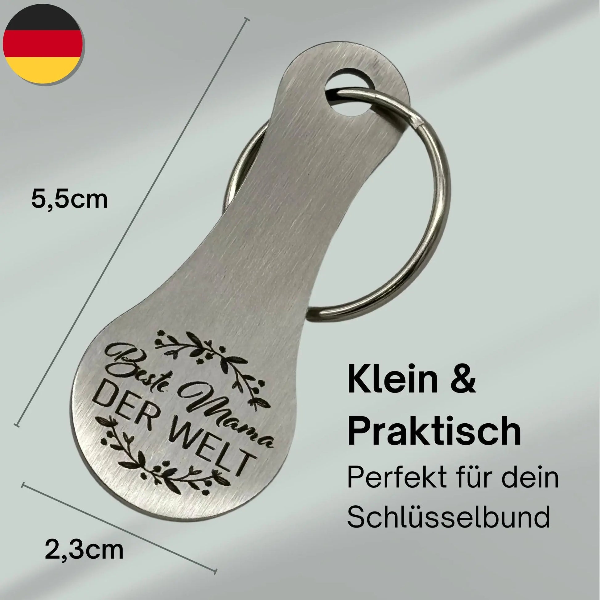 Graviertes Edelstahl-Schlüsselanhänger "Beste Mama der Welt" – kompakte Größe von 5,5 x 2,3 cm, ideal für den Schlüsselbund.