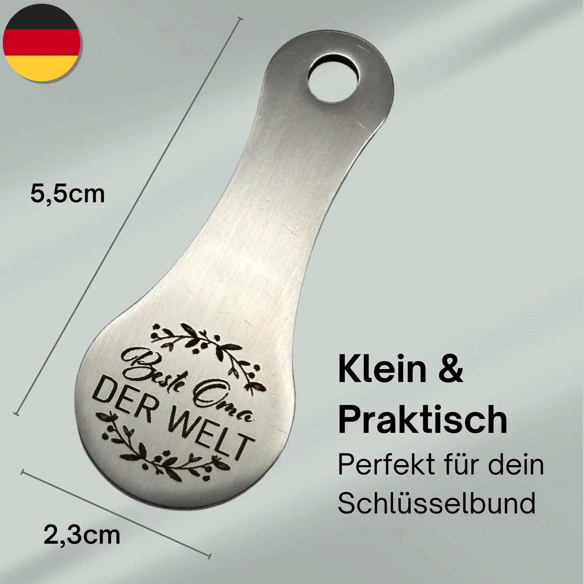 Kompakter Edelstahl-Schlüsselanhänger "Beste Oma der Welt" – praktische Größe für den Schlüsselbund (5,5 x 2,3 cm)