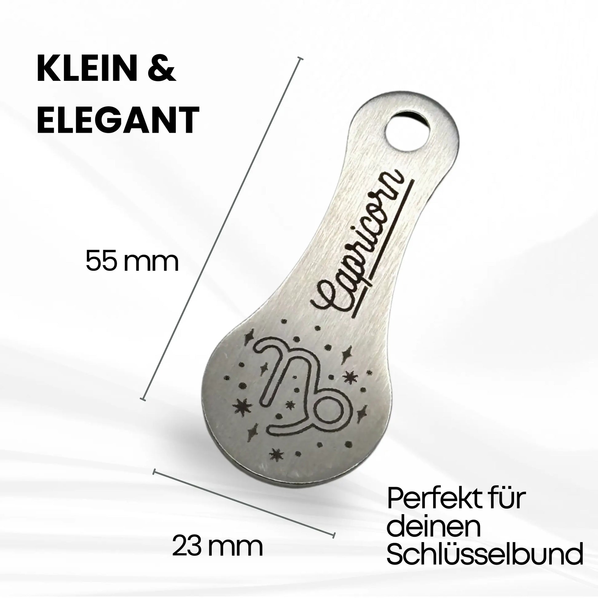 Kompakter Schlüsselanhänger mit Capricorn Gravur – Maße 55 mm x 23 mm – perfekt für den Schlüsselbund, langlebig und stilvoll gestaltet.