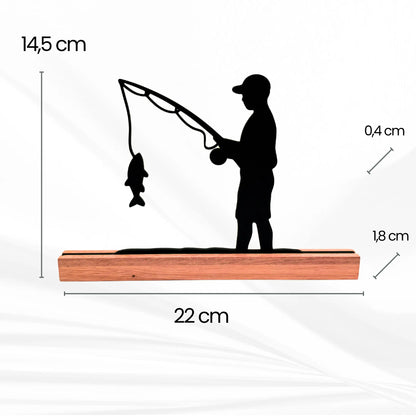 Deko Aufsteller "Angler" – aus Eichenholz & 3D-Druck, Geschenkidee für Angler eingraviert.com